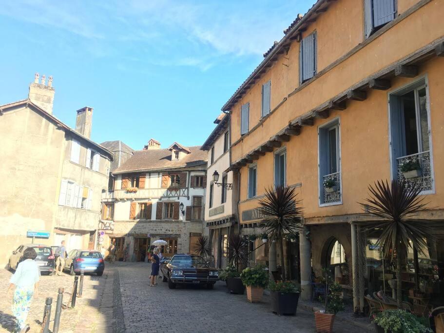 Mirabel * Beaulieu-sur-Dordogne